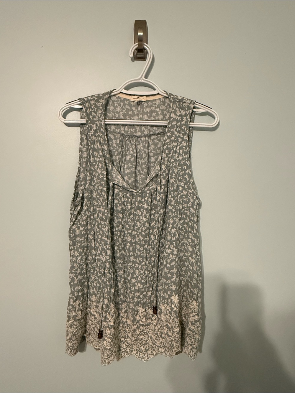 Mason & Belle sleeveless blouse